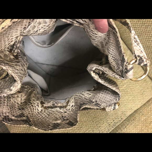 Purse - Picture 3 of 3